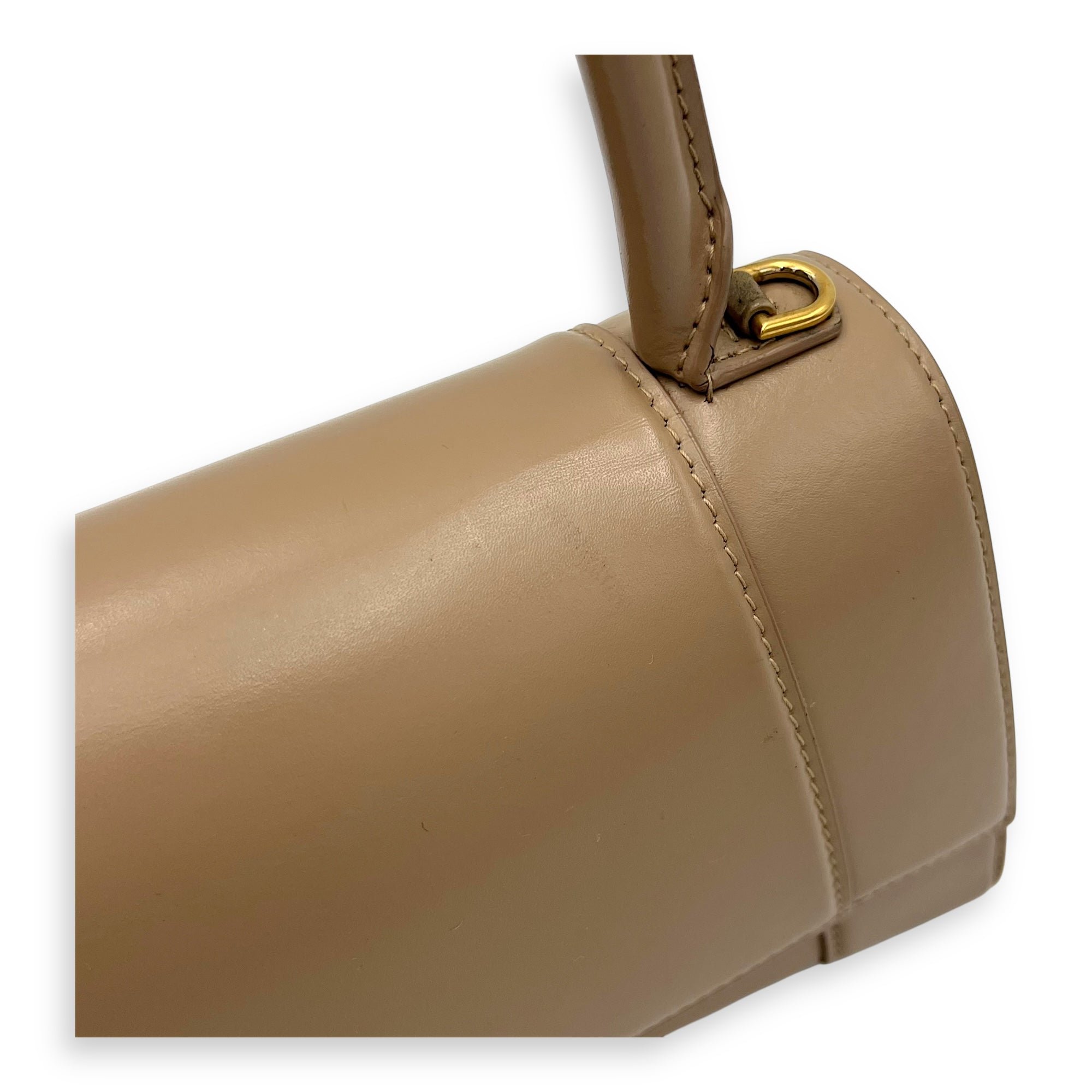 Hourglass Small Beige Top Handle Bag in Calfskin, Gold hardware - Image 10