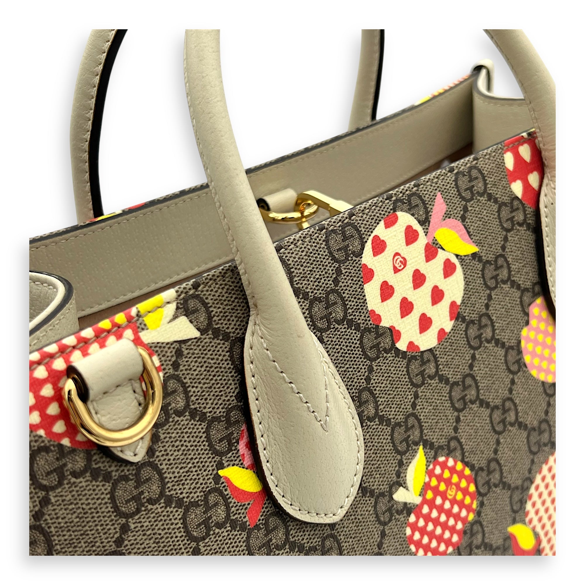 GG Supreme Tote Bag Brown in Coated Canvas, Gold hardware - Image 11