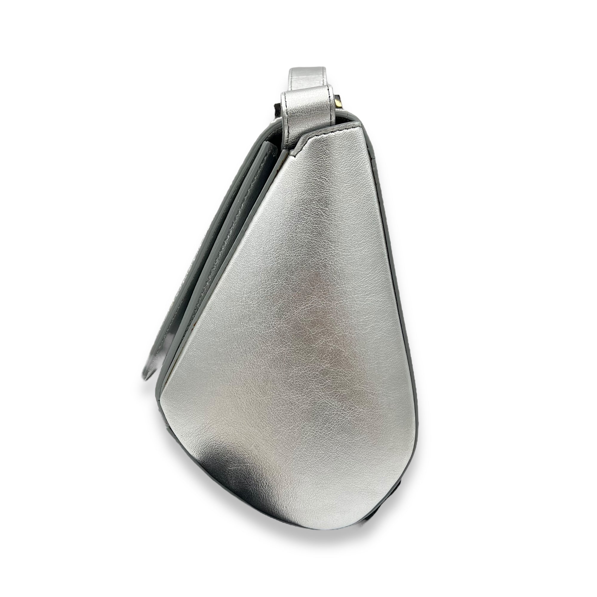 Pandora Box Medium Silver Crossbody Bag in Lizard Embossed Calfskin, Silver hardware - Image 5