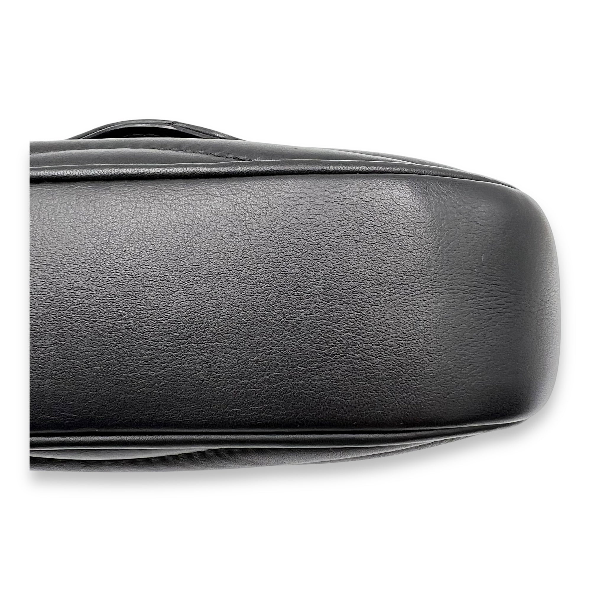 New Wave Multi Pochette Black Shoulder Bag in Calfskin, Gold hardware - Image 8