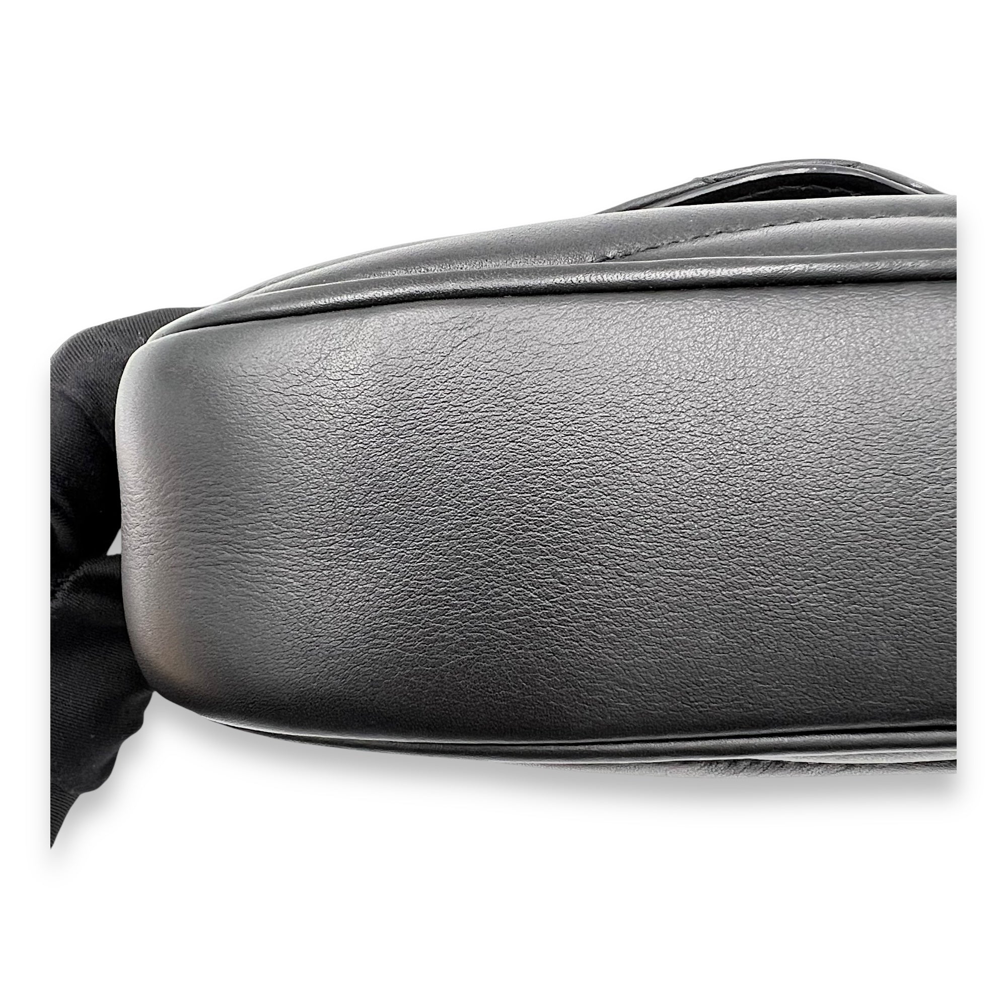 New Wave Multi Pochette Black Shoulder Bag in Calfskin, Gold hardware - Image 9