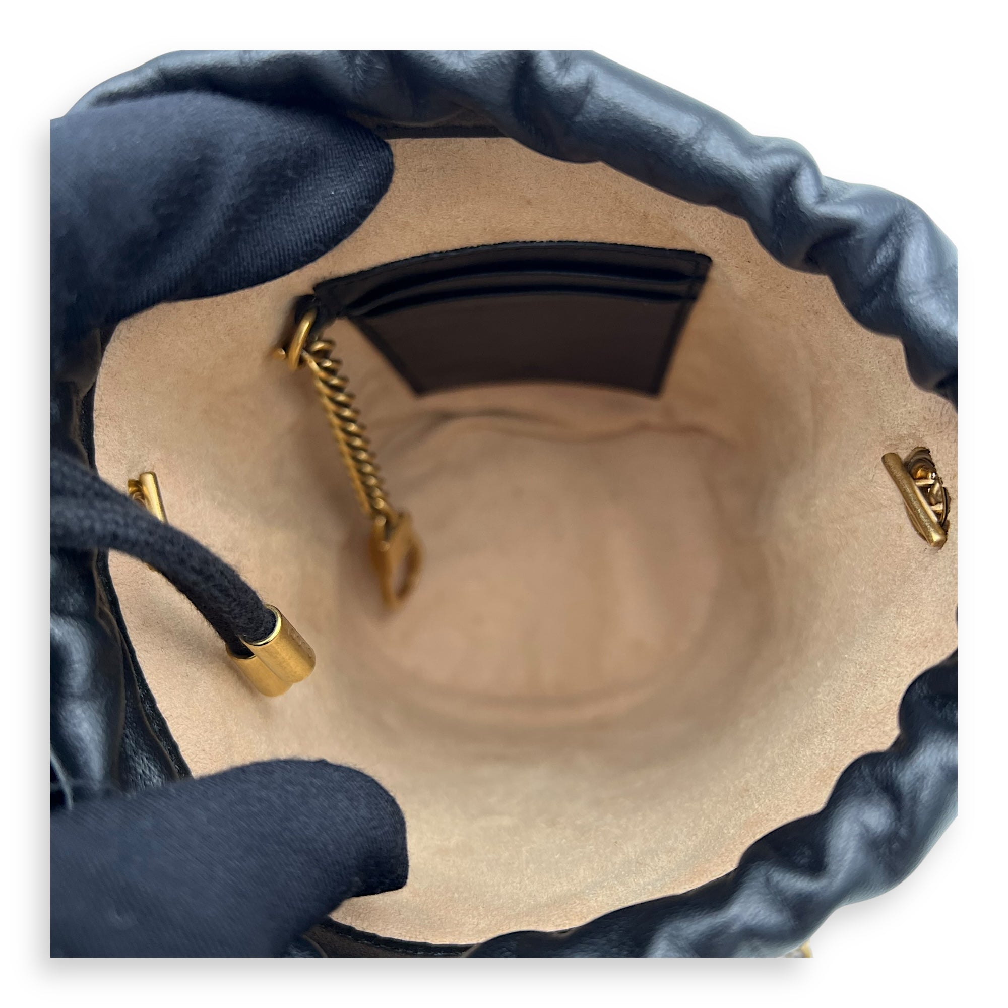 GG Bucket Bag Black in Calfskin, Gold hardware - Image 7