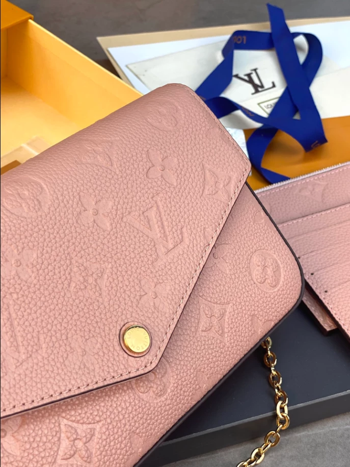 Pochette Félicie Monogram Empreinte Leather - LB250 - Image 5