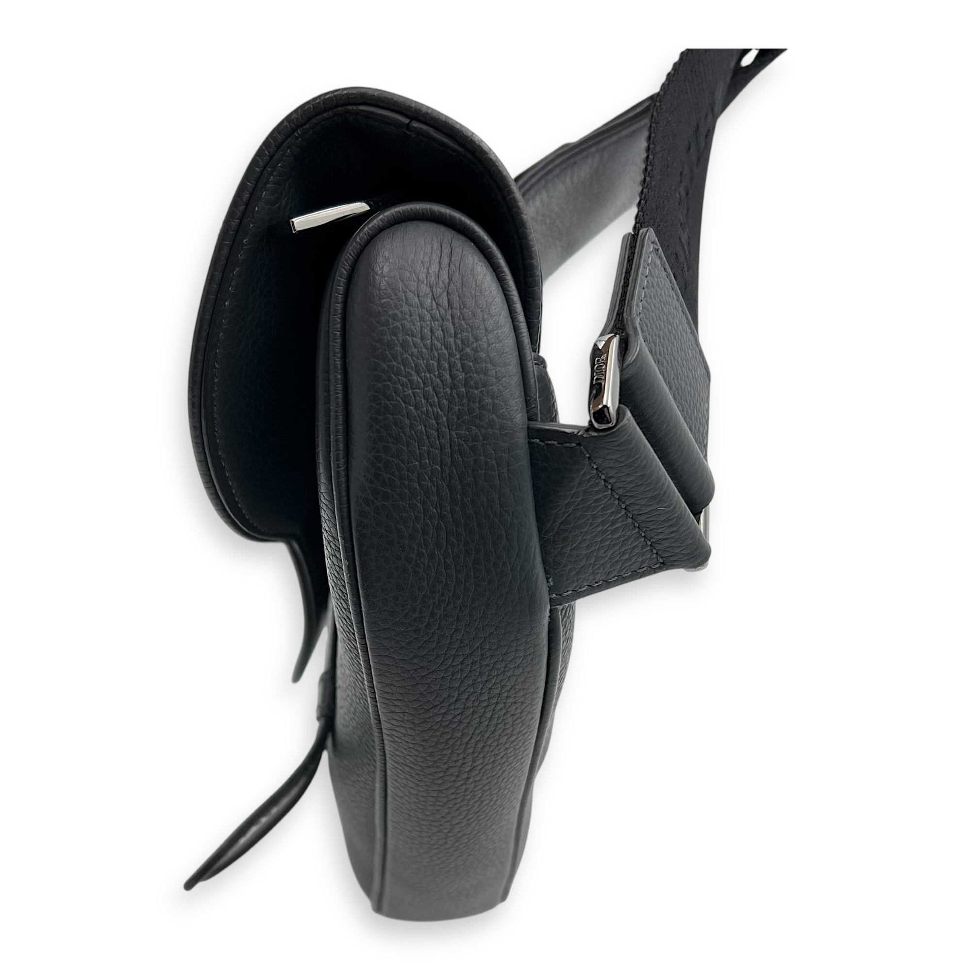 Saddle Crossbody Bag Black in Calfskin, Silver hardware - Image 5