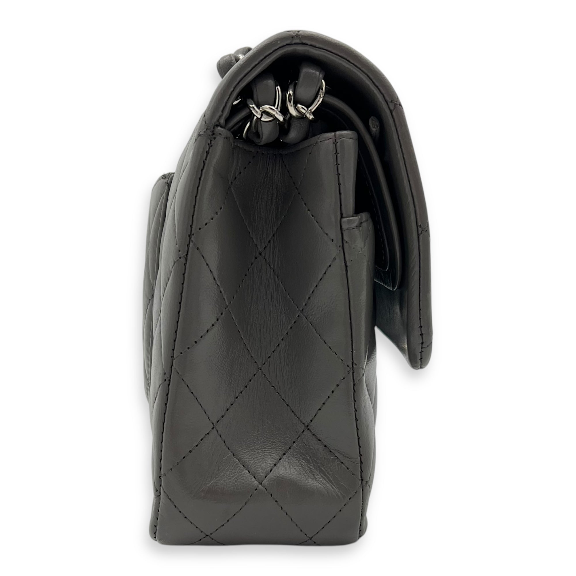 Classic Medium Grey (retouched) Shoulder Bag in Lambskin, Silver hardware - Image 4