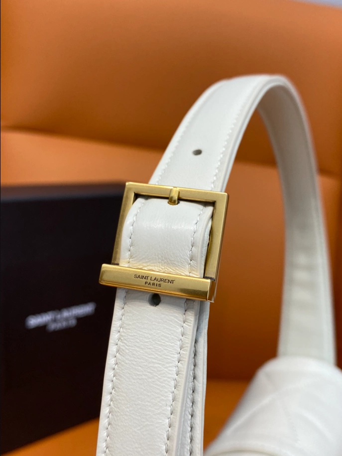 Saint Laurent Le 57 Hobo Bag in Quilted Lambskin - Image 9