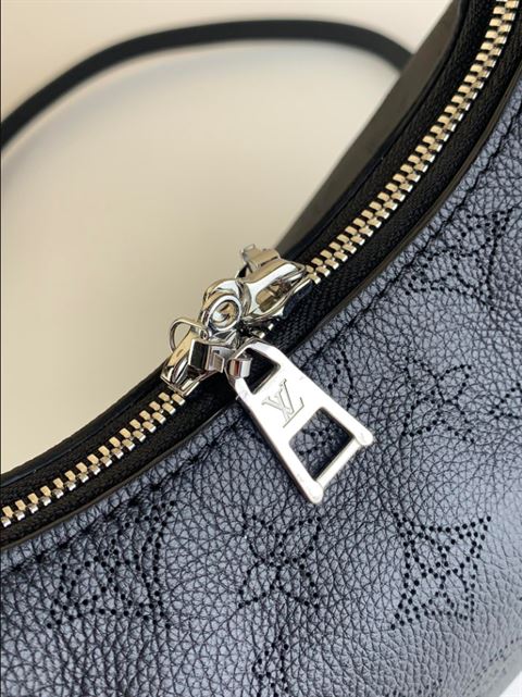 Why Knot PM Bag Mahina Leather - LB182 - Image 10