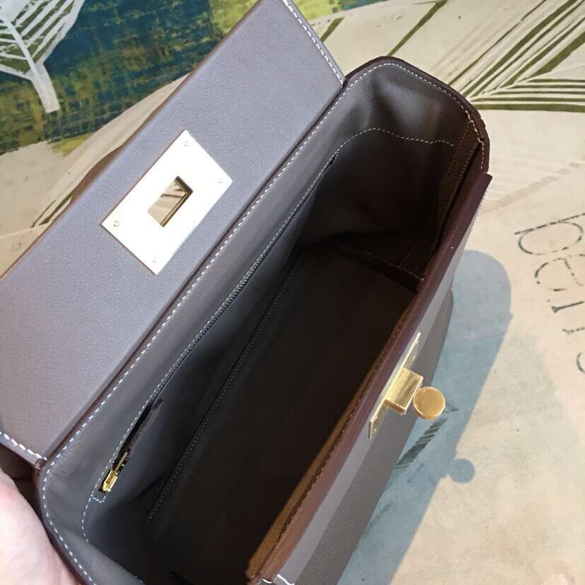 Hermes 24/24 29 Bag In Taupe Clemence Calfskin - Image 5