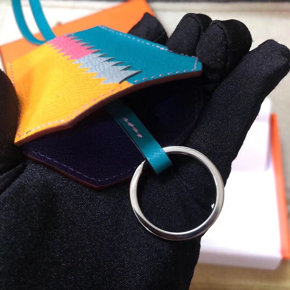 Hermes Clochette Cles Grand Tressage Charm In Yellow/Turquoise - Image 4