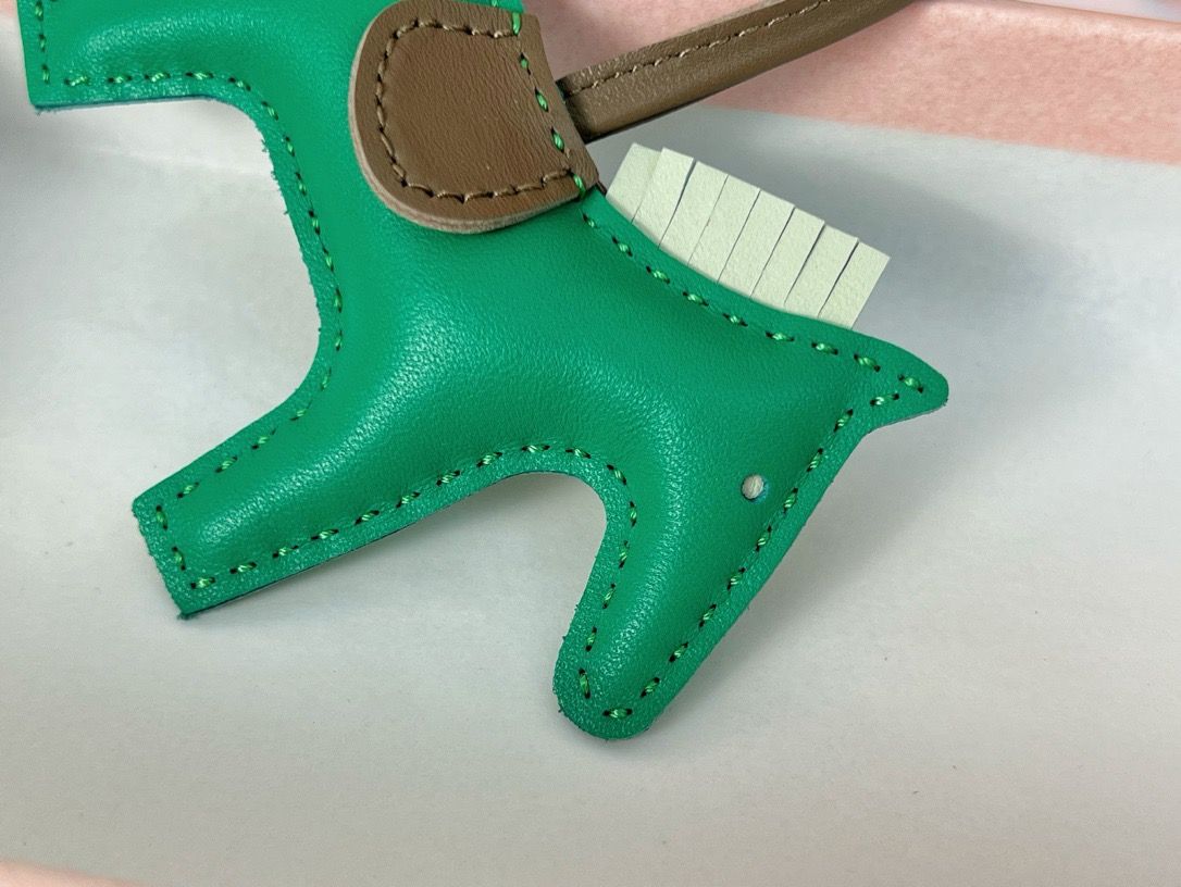 Hermes Rodeo PM Bag Charm in Menthe/Vert Fizz/Taupe Lambskin - Image 3