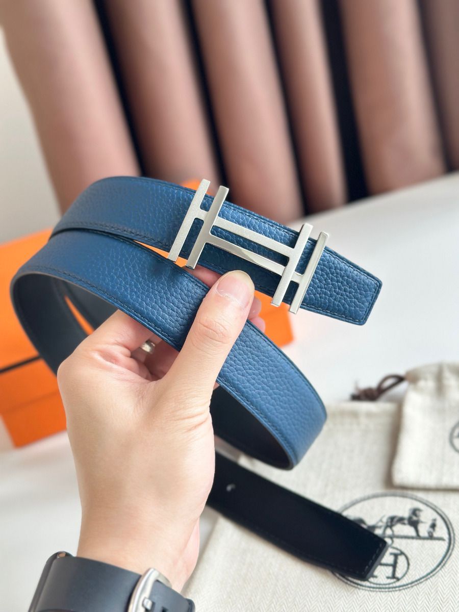 Hermes H au Carre Reversible Belt 32MM in Blue Clemence Leather - Image 6