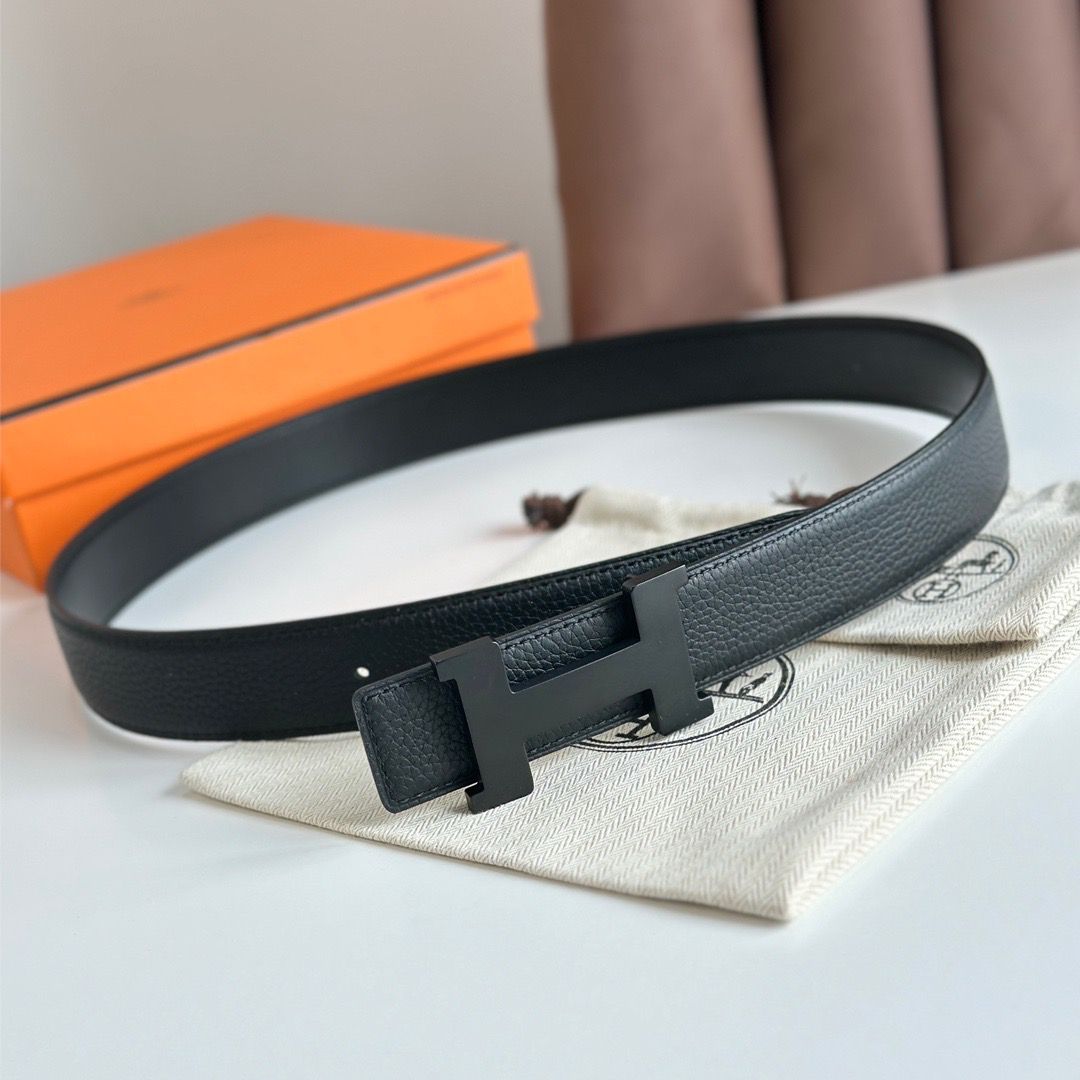 Hermes Constance Reversible Belt 38MM in Clemence Leather with Black Buckle - Image 3