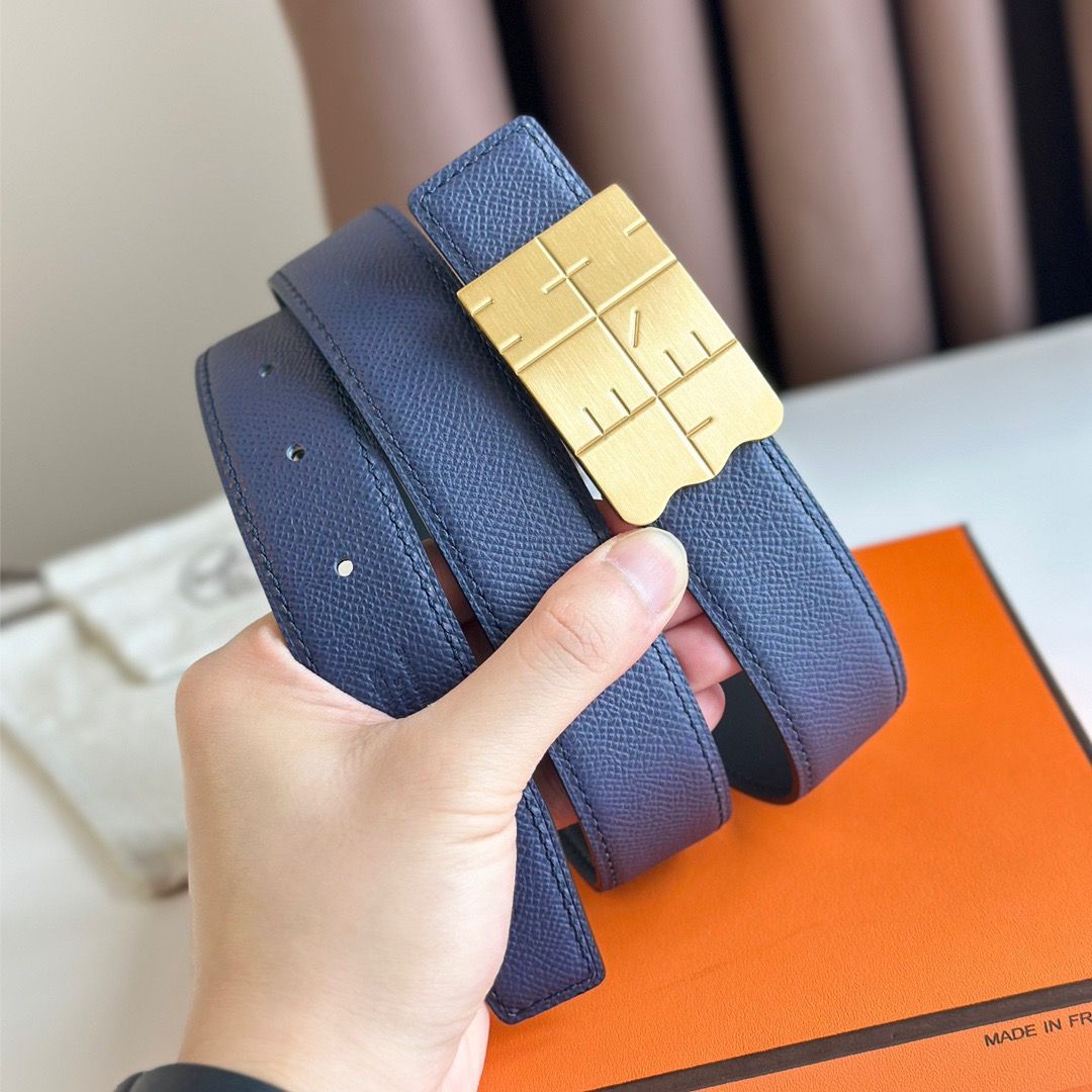 Hermes Typo Reversible Belt 32MM in Blue Epsom Calfskin - Image 5