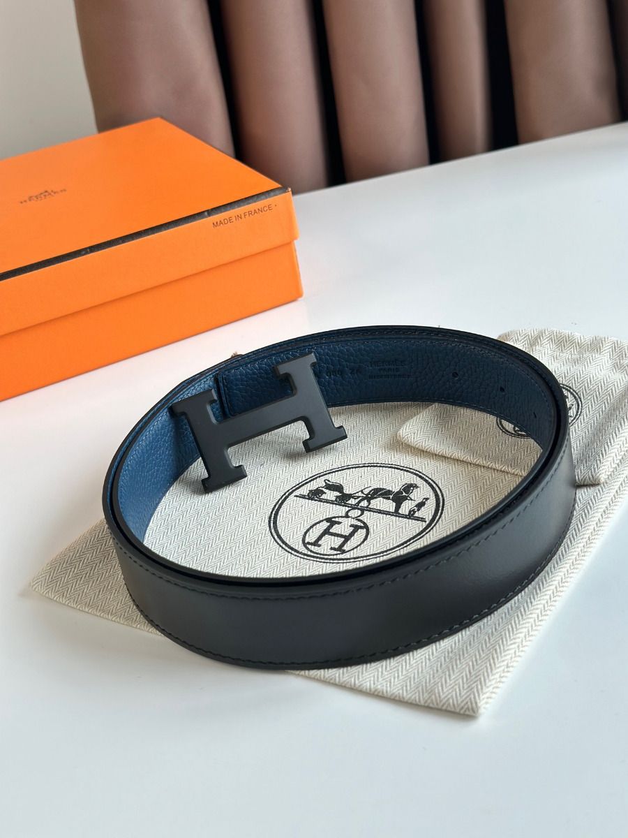 Hermes H Reversible 32MM Belt with Matte Buckle in Blue Clemence Leather - Image 6