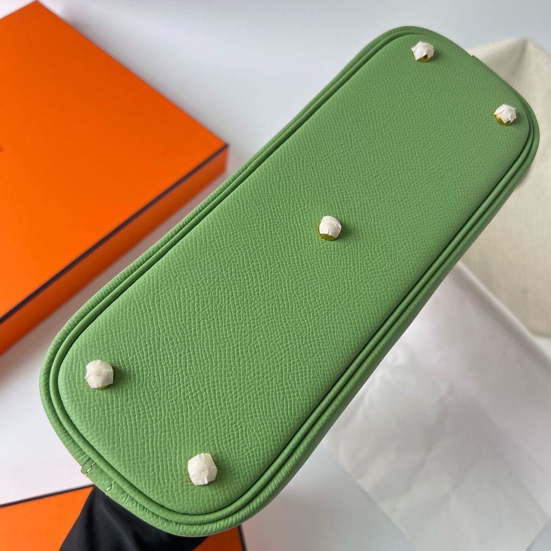 Hermes Bolide 1923 25 Handmade Bag In Vert Criquet Epsom Calfskin - Image 9