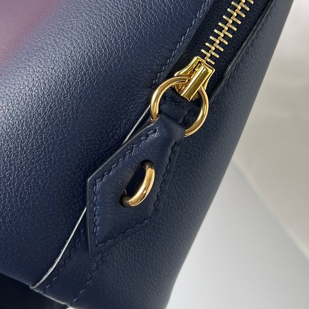 Hermes Bolide 1923 25 Handmade Bag In Blue Saphir Evercolor Calfskin - Image 7