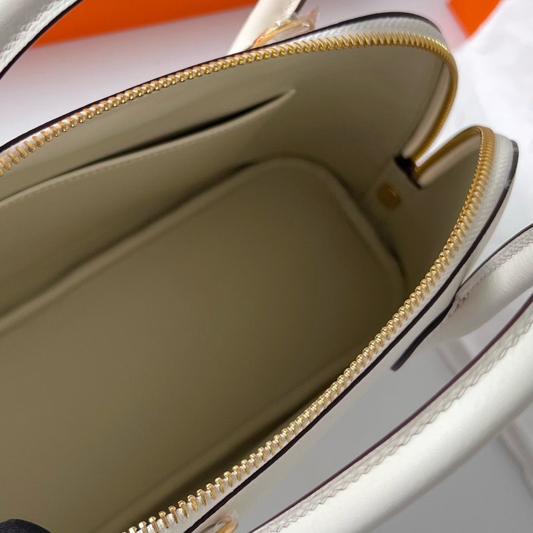Hermes Bolide 1923 25 Handmade Bag In Nata Evercolor Calfskin - Image 9