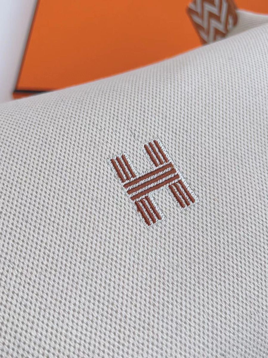 Hermes Bride-a-Brac Large Case in Ecru Canvas with Brown Zigzag Motifs - Image 5