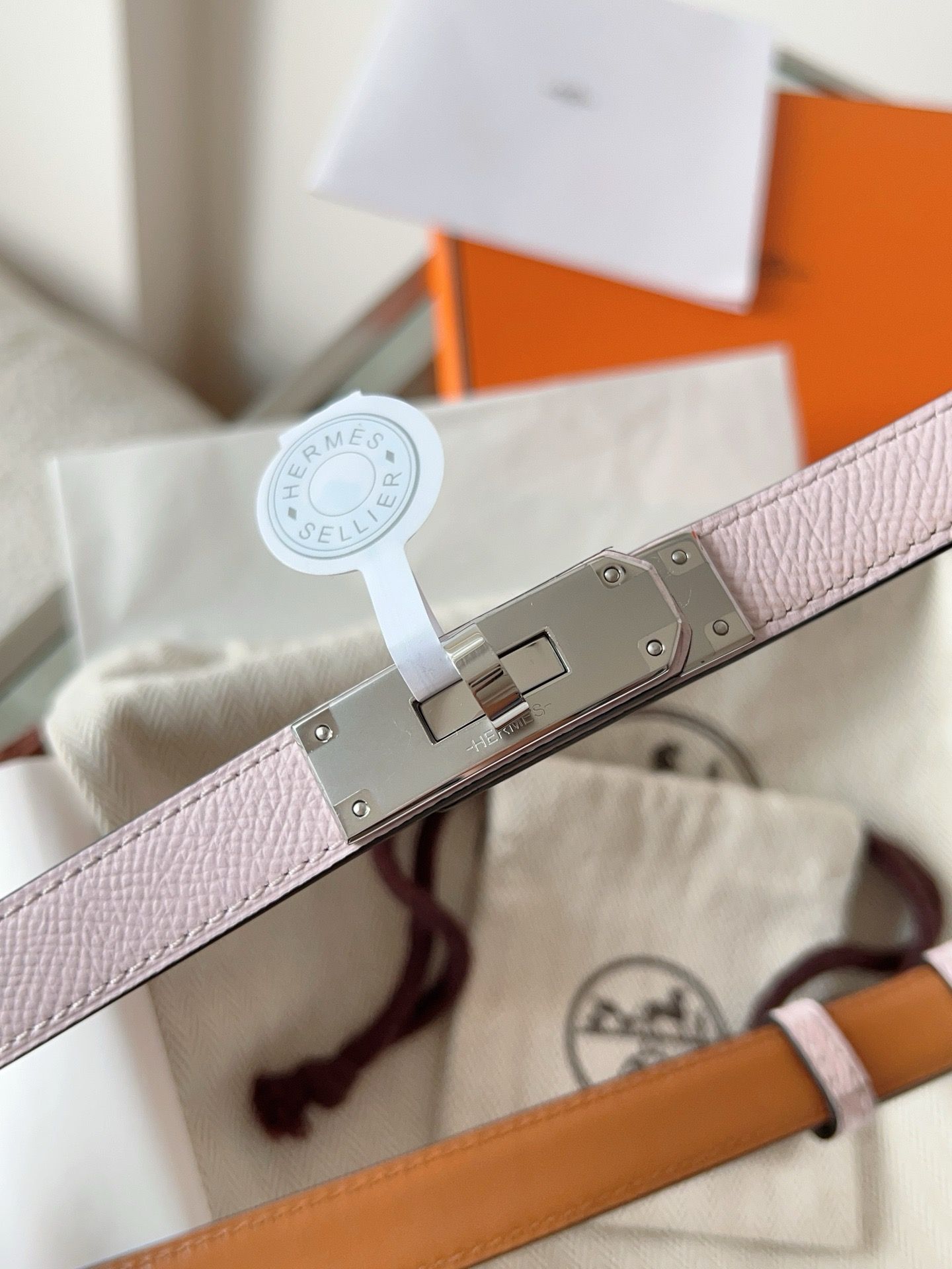 Hermes Kelly 18 Belt in Maupe Pale Epsom Leather - Image 7