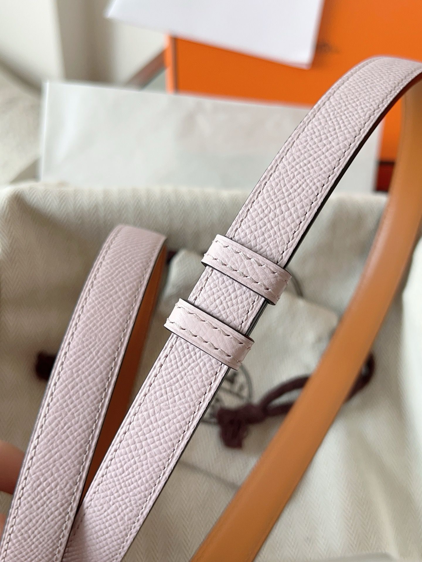 Hermes Kelly 18 Belt in Maupe Pale Epsom Leather