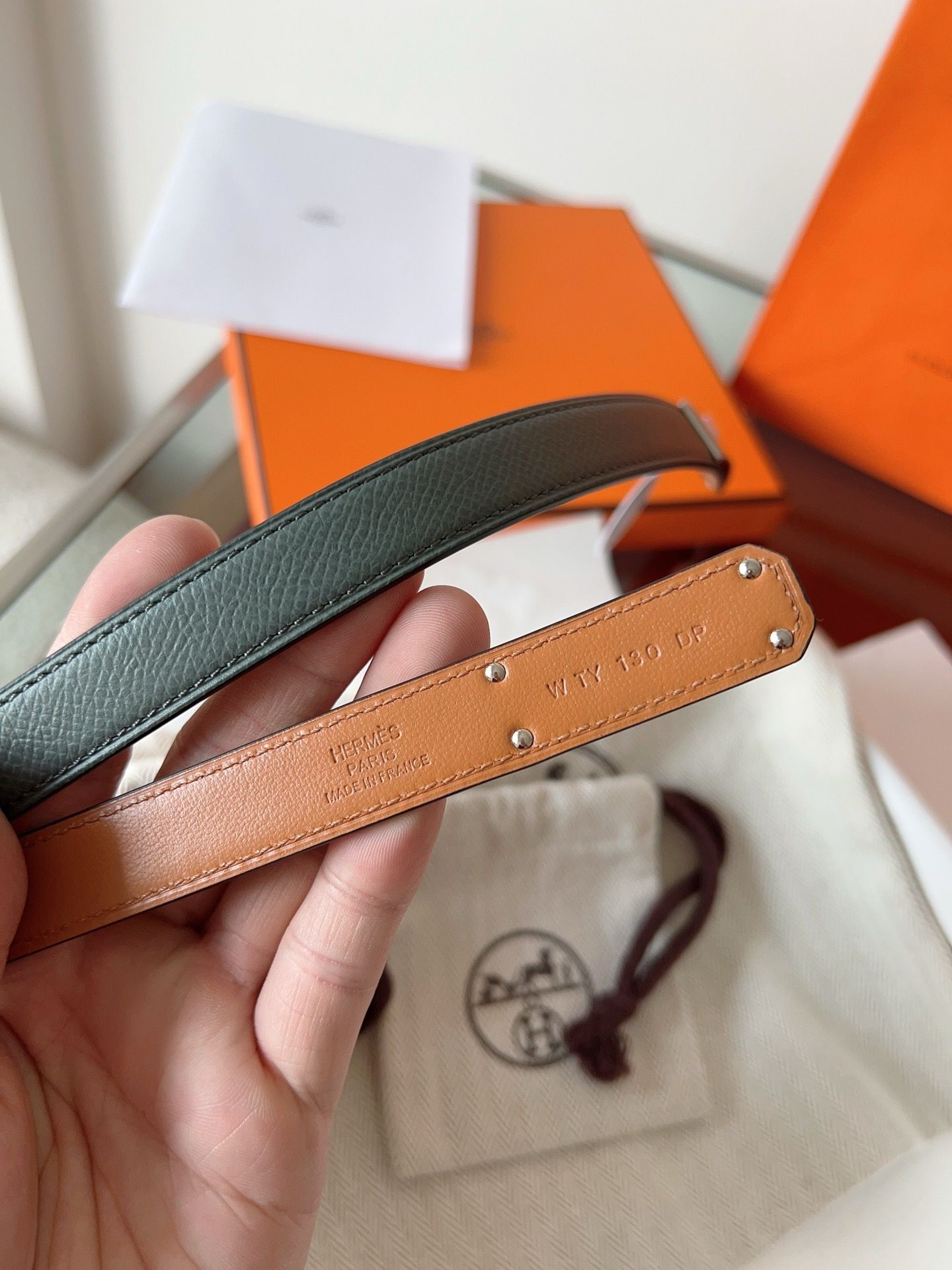 Hermes Kelly 18 Belt in Vert Amanda Epsom Leather - Image 9