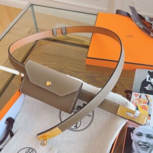 Hermes Kelly Pocket 18 Belt in Etoupe Epsom Calfkin