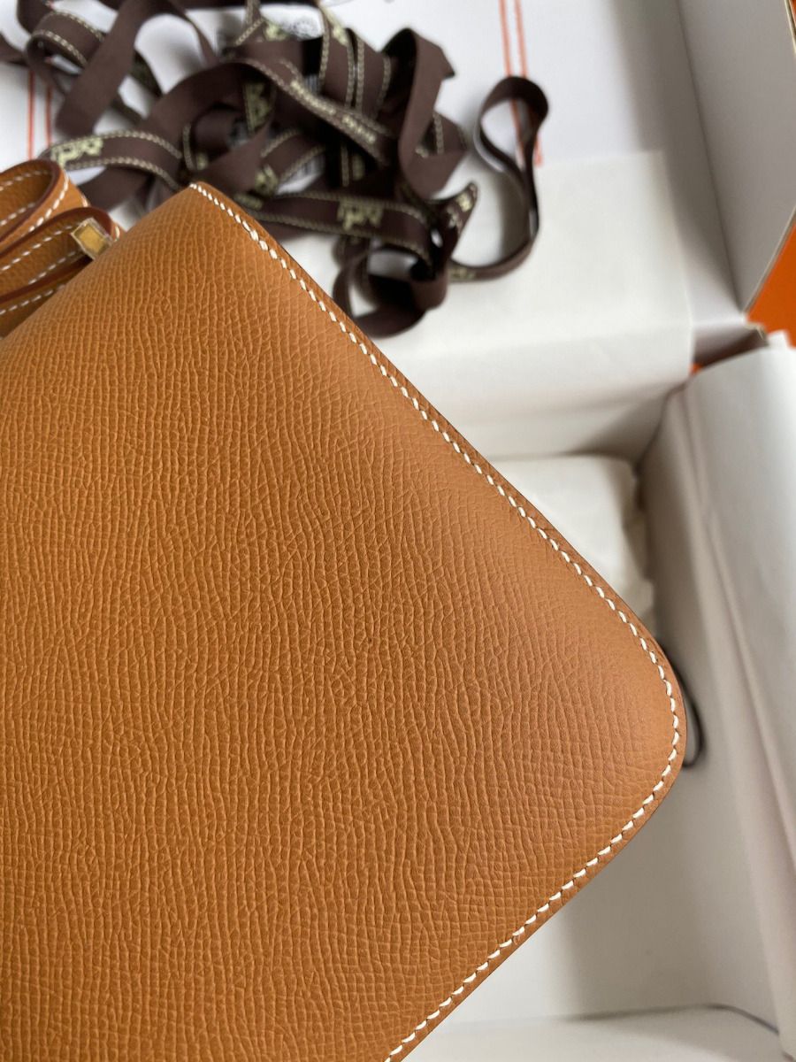 Hermes Constance 18 Handmade Bag In Gold Epsom Calfskin - Image 6