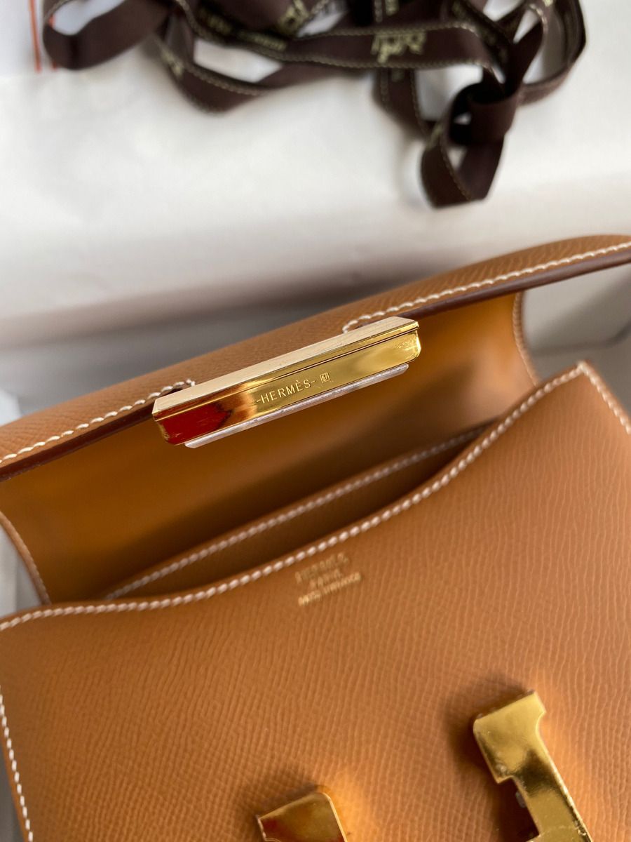 Hermes Constance 18 Handmade Bag In Gold Epsom Calfskin - Image 10