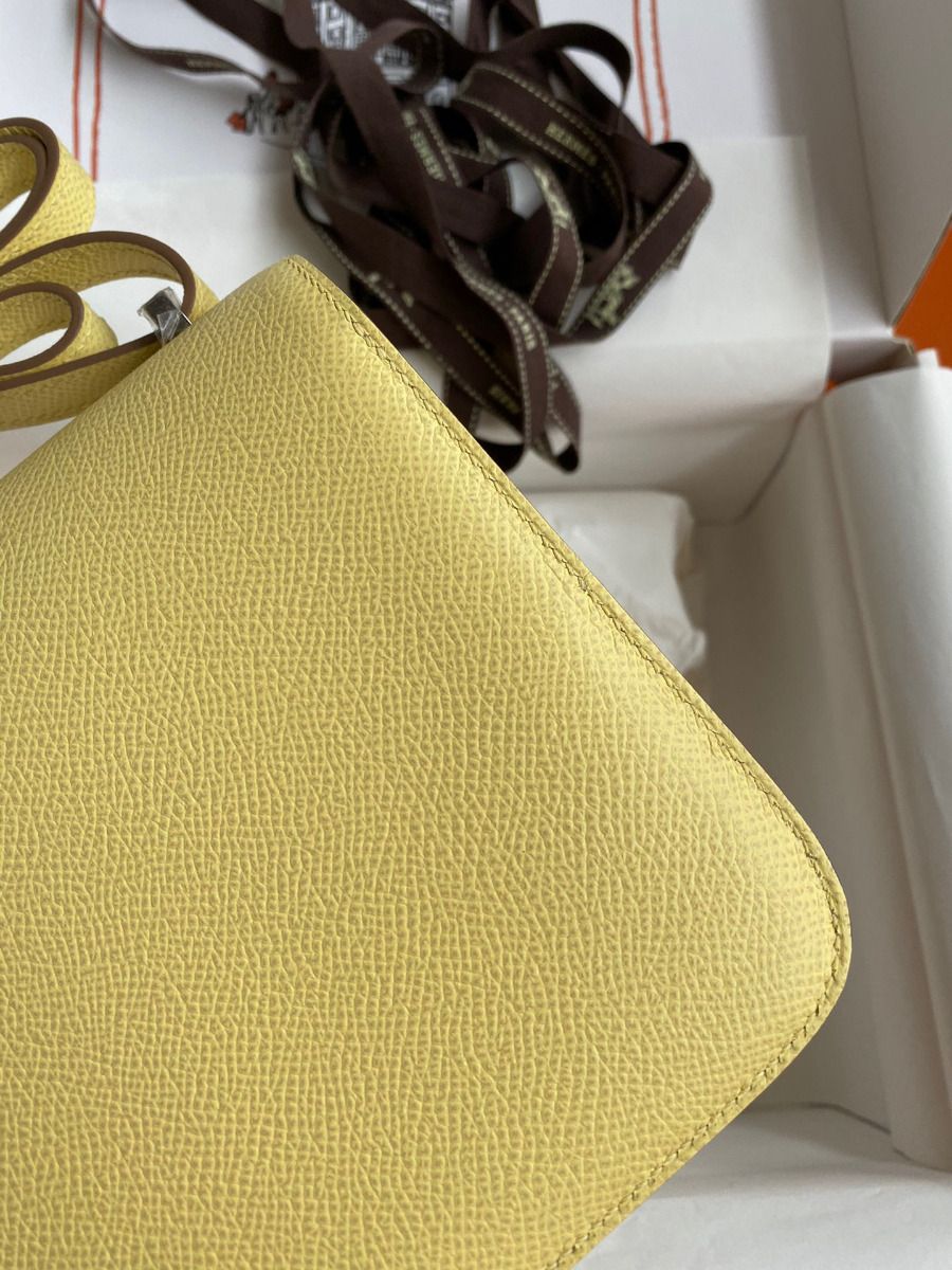 Hermes Constance 18 Handmade Bag In Jaune Poussin Epsom Calfskin - Image 5