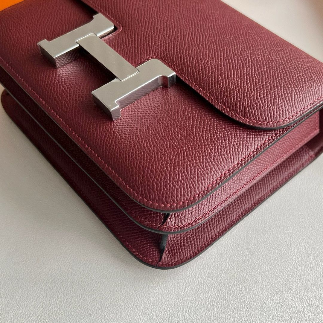 Hermes Constance 18 Handmade Bag in Rouge H Epsom Calfskin - Image 4