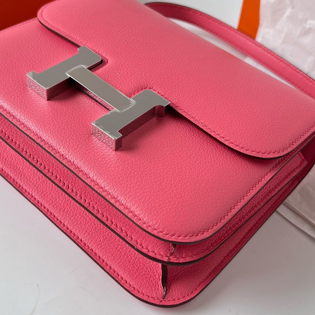 Hermes Constance 18 Handmade Bag In Rose Lipstick Evercolor Calfskin - Image 6