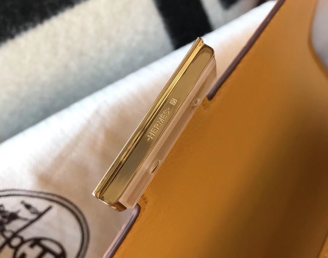 Hermes Constance 24cm Bag In Yellow Embossed Crocodile - Image 8