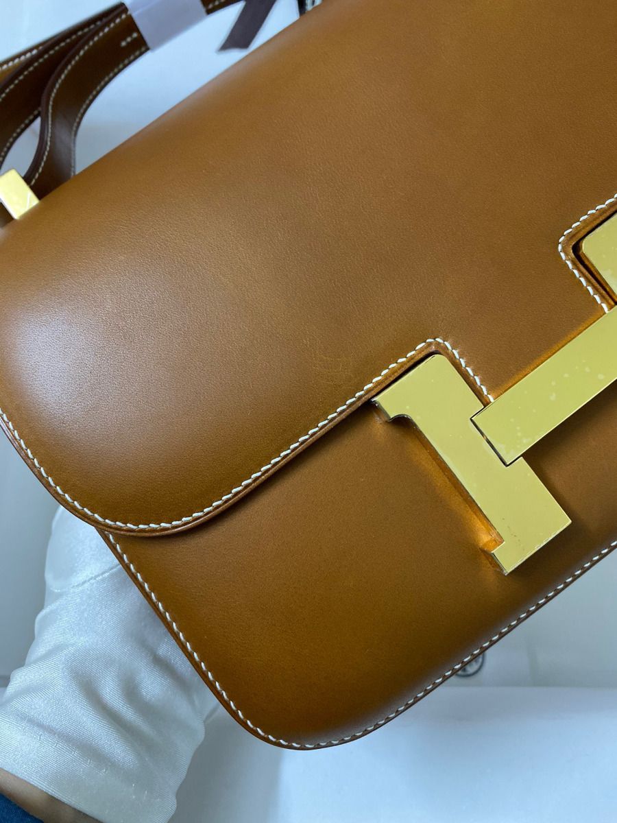 Hermes Constance 24 Handmade Bag In Gold Barenia Calfskin - Image 5