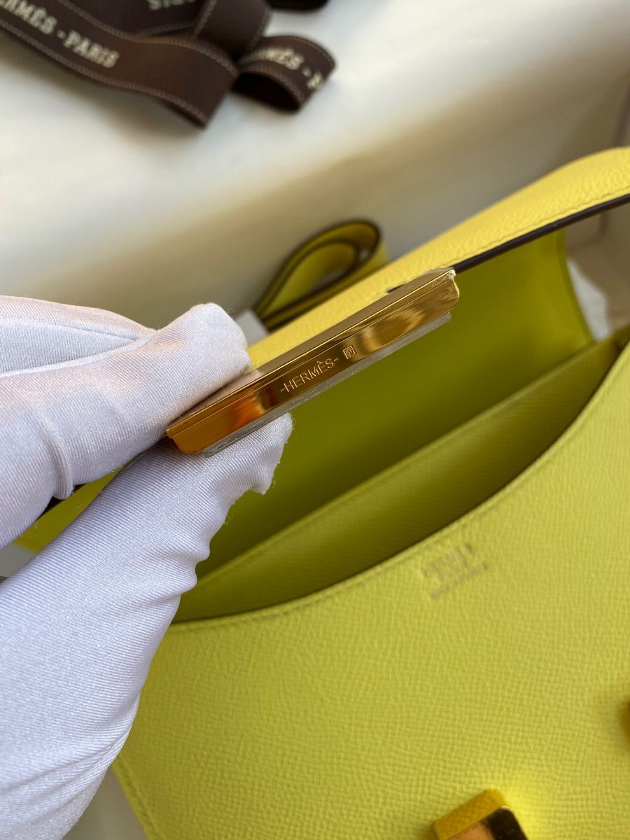 Hermes Constance 24 Handmade Bag In Lime Epsom Calfskin - Image 10