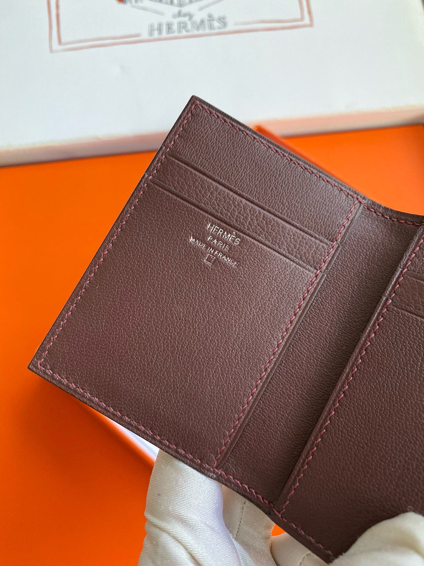Hermes MC² Euclide Card Holder in Bordeaux Shiny Alligator Leather - Image 4