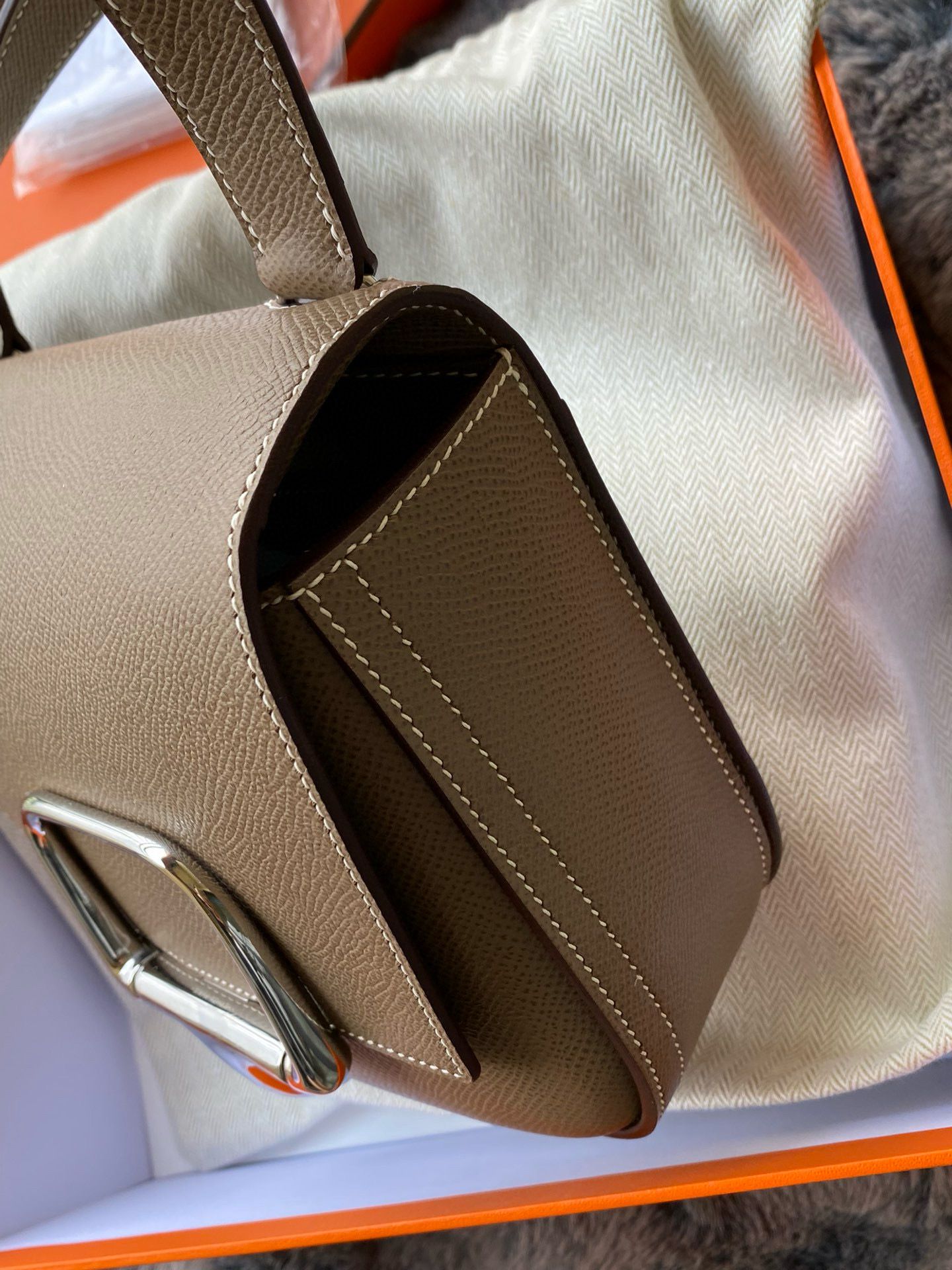 Hermes Della Cavalleria II Mini Bag in Taupe Epsom Calfskin - Image 4