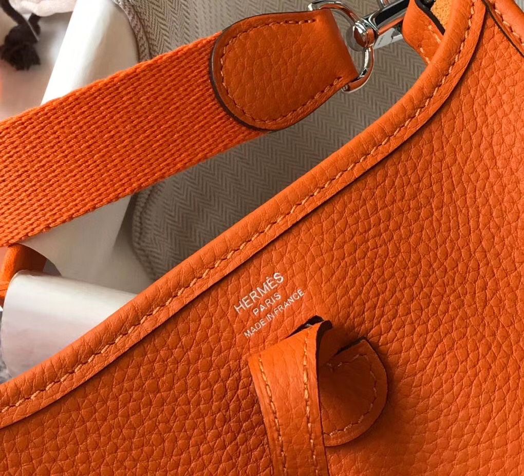 Hermes Evelyne III TPM Bag In Orange Clemence Leather - Image 8