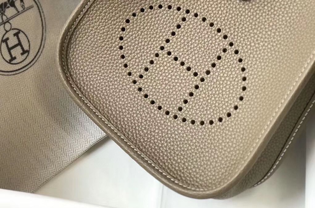 Hermes Evelyne III TPM Bag In Taupe Clemence Leather - Image 8