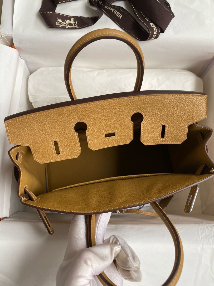 Hermes Birkin 25 Retourne Handmade Bag In Biscuit Clemence Leather - Image 8