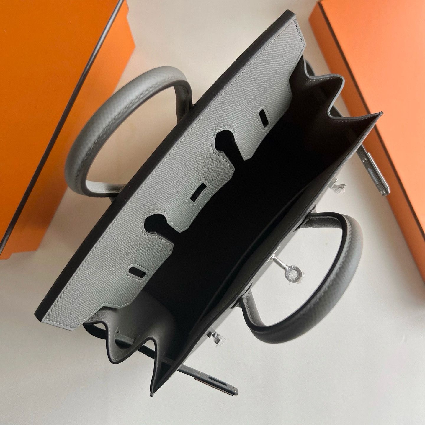 Hermes Birkin 25 Sellier Handmade Bag in Gris Meyer Epsom Calfskin - Image 6