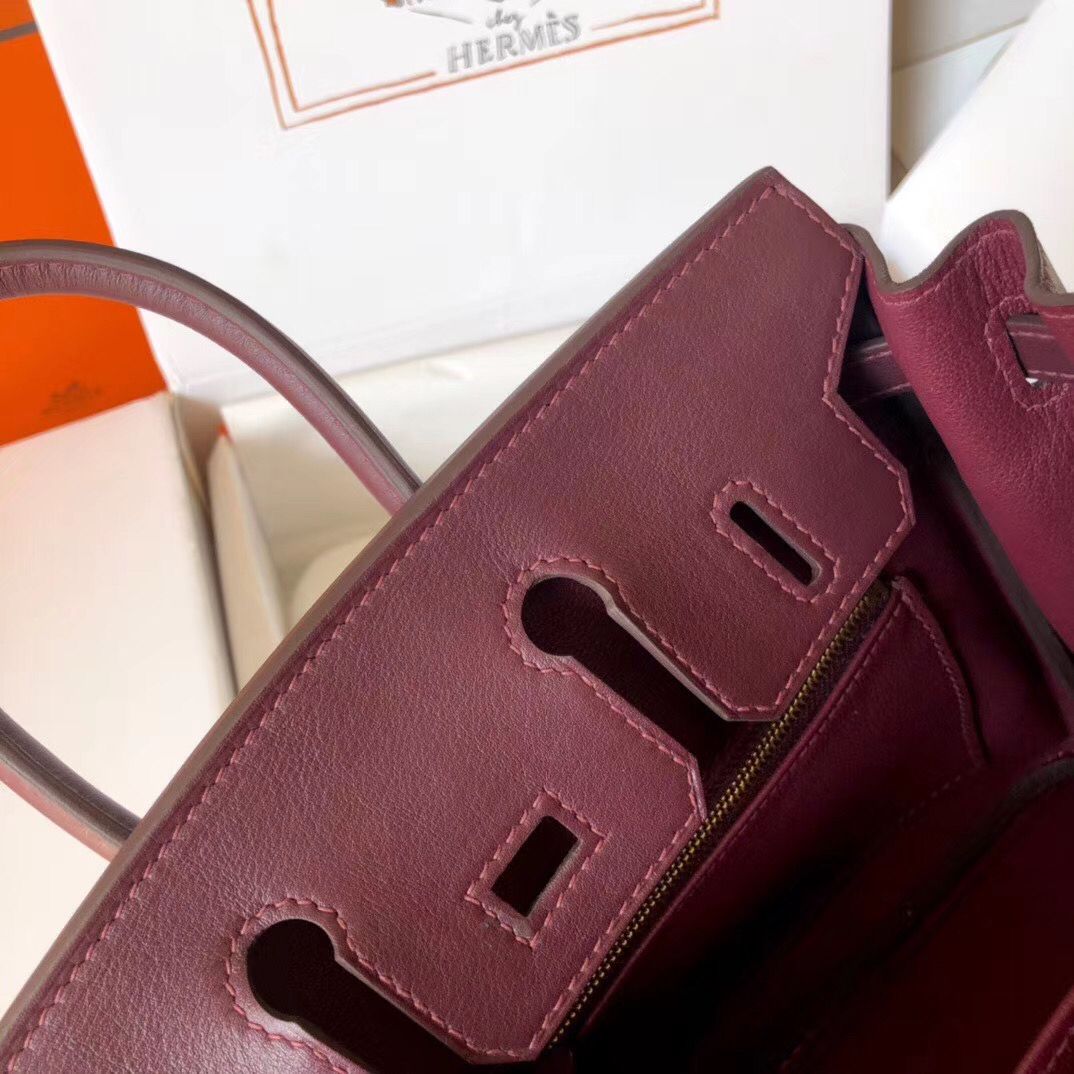 Hermes Birkin 25 Handmade Bag In Burgundy Swift Leather - Image 9
