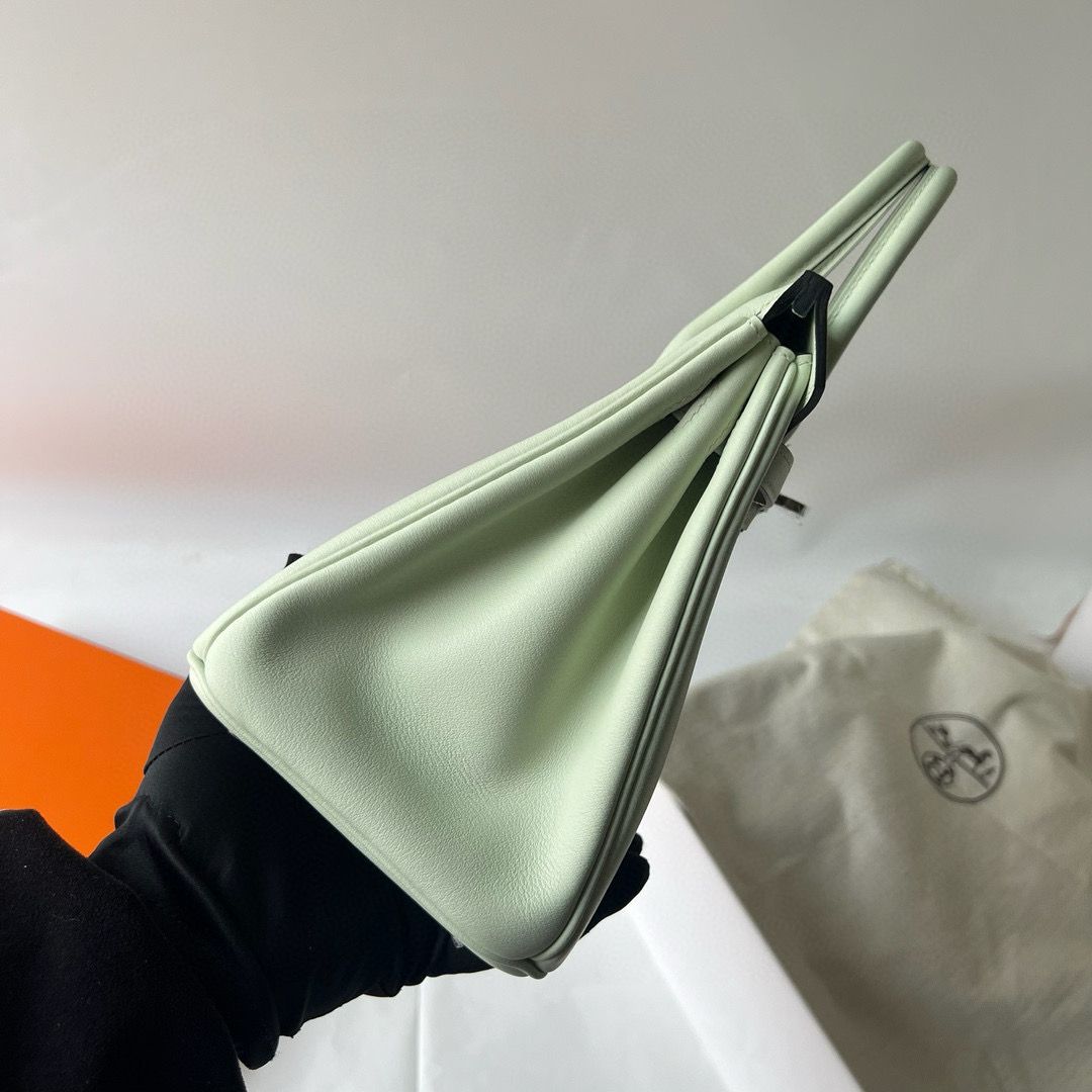 Hermes Birkin 25 Retourne Handmade Bag in Vert Fizz Swift Calfskin - Image 8