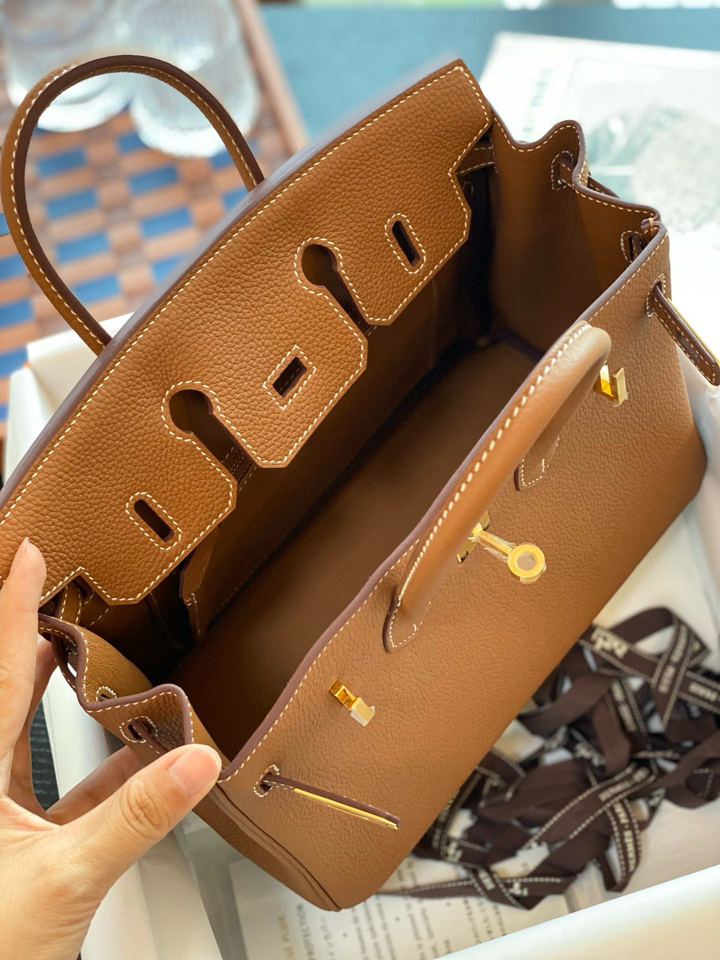 Hermes Birkin 25 Retourne Handmade Bag in Gold Togo Leather - Image 4