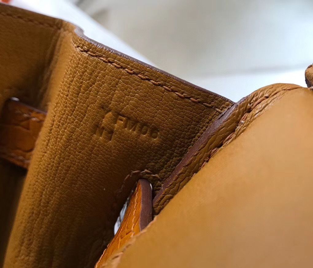 Hermes Birkin 30cm Bag In Gold Embossed Crocodile Leather - Image 8