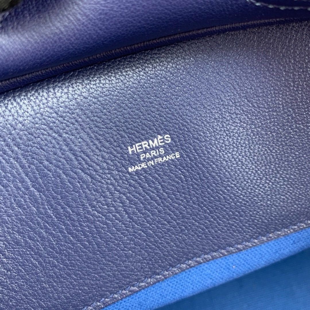 Hermes Birkin Cargo 25 Bag in Blue Toile and Navy Blue Swift Leather - Image 5