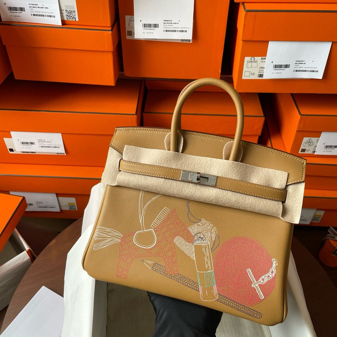 Hermes Birkin Inside Out 25 Bag in Biscuit Swift Calfskin - Image 4
