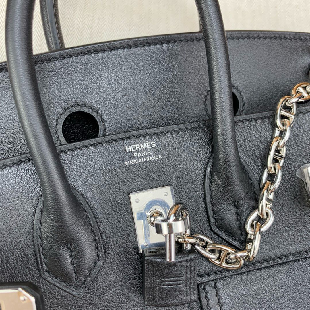 Hermes Birkin Rock 25 Handmade Bag in Black Volupto Leather - Image 9