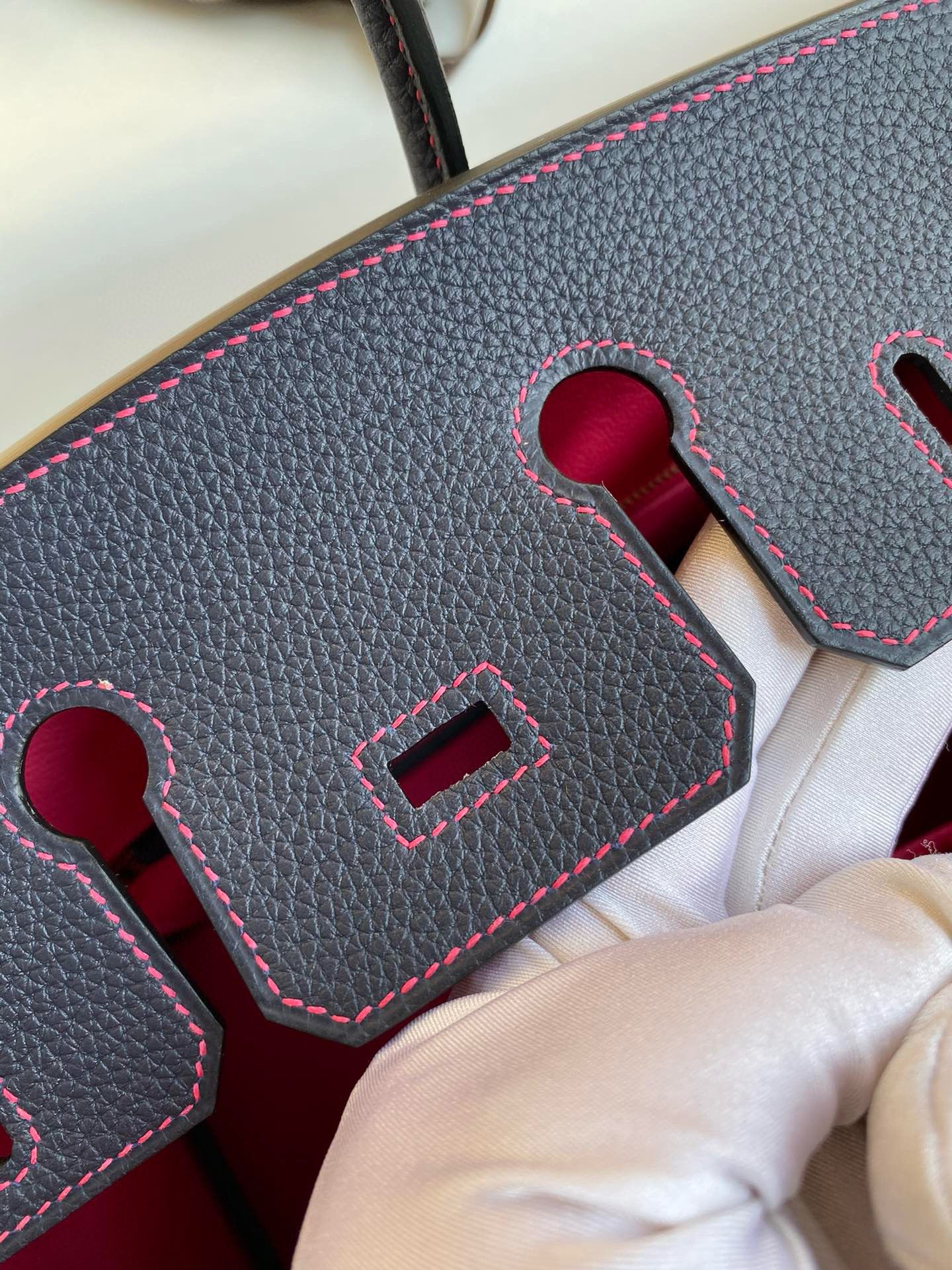 Hermes Birkin 25 Verso Retourne Handmade Bag in Blue Nuit Clemence Leather - Image 10