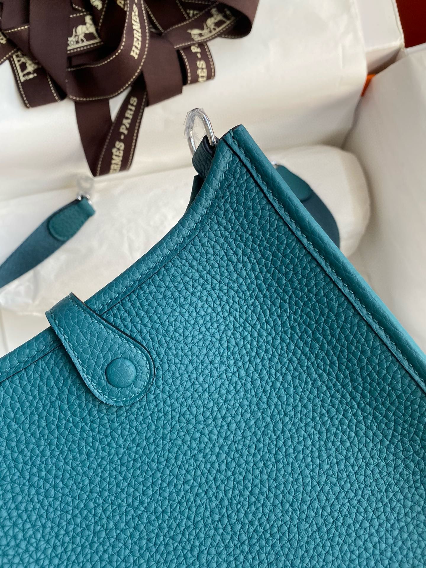 Hermes Evelyne Mini Handmade Bag in Colvert Clemence Leather - Image 5