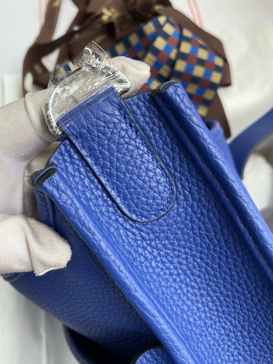 Hermes Evelyne III PM 29 Handmade Bag in Blue Electric Clemence Leather - Image 7